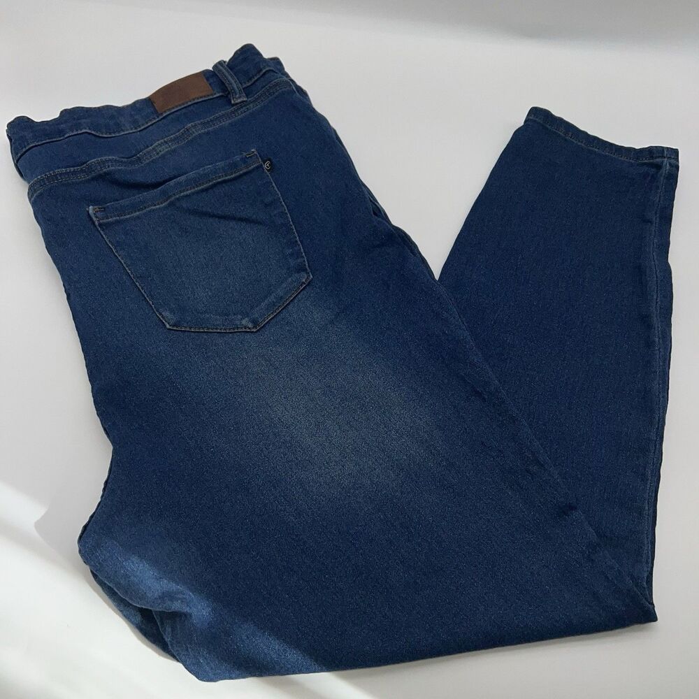 Tahari Medium Wash Straight Leg Women's Mom Stretch Jeans-Size 20W